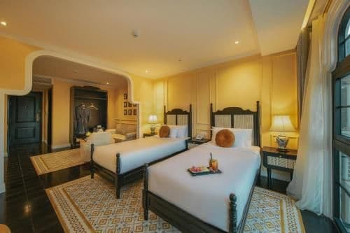 One-Bedroom Apartment Twin with City View