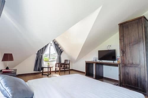 Standard King Room