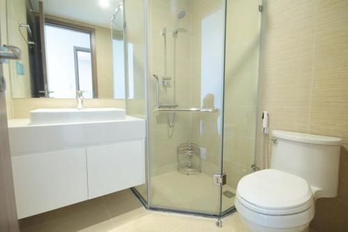 BOM HOMES- VINHOMES SKYLAKE- SERVICE APARTMENt (BOM HOMES- VINHOMES SKYLAKE- SERVICE APARTMENT)1