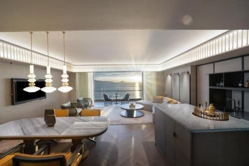 Executive Ocean View Suite