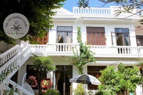 The Cau Garden House0