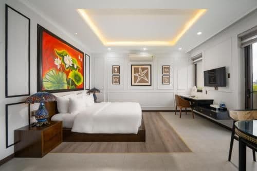Suite with Balcony