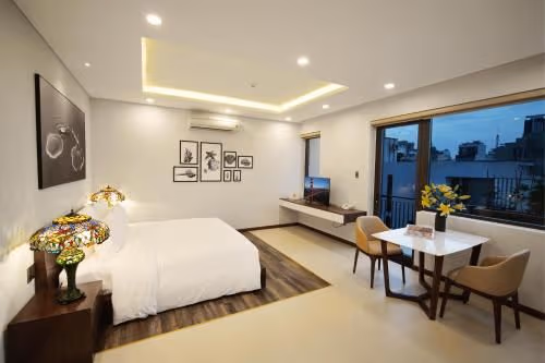 Luxury Studio with Balcony
