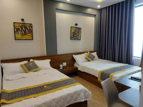 Large Double Room
