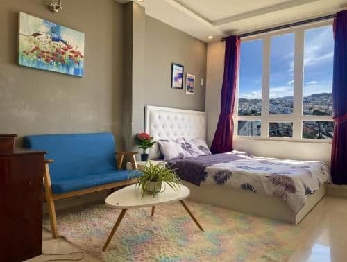 King Room with Mountain View