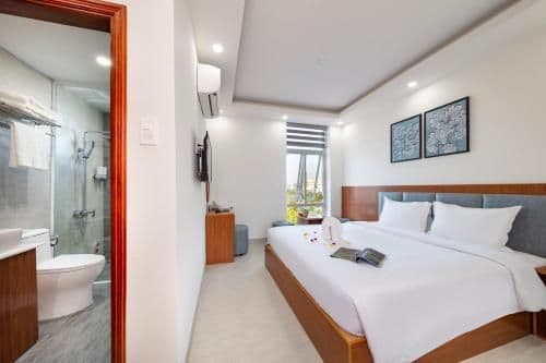 Standard King Room