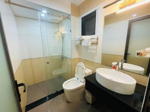 Deluxe Double Room (2 Adults + 1 Child)
