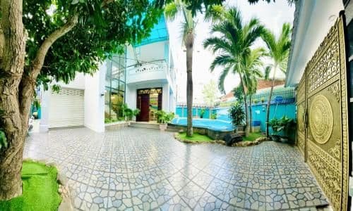 Villa with Private Pool