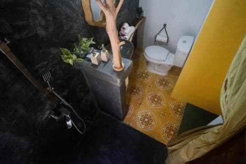 Queen Room with Garden View