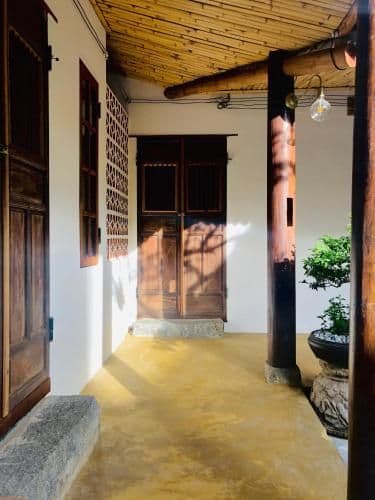 Queen Room with Garden View