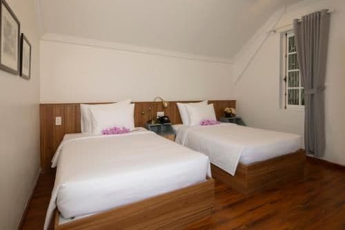 Twin Room with City View