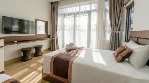 Deluxe Double Room with Balcony