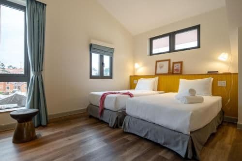 Deluxe Double or Twin Room with City View