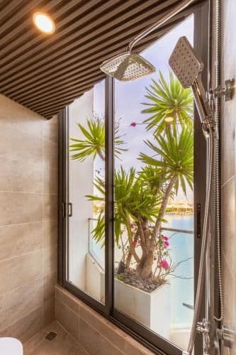 Special Offer - Deluxe Riverfront With Balcony