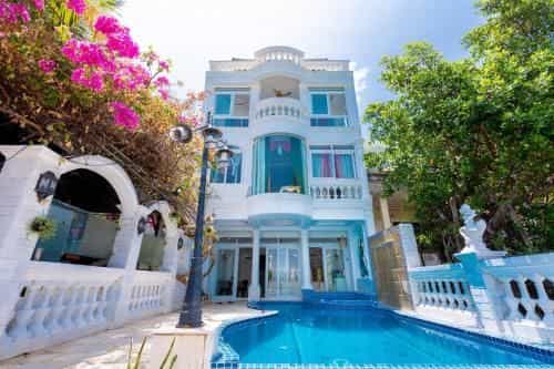 Beachfront Palm Villa 25 Biệt Thự Trên Bãi Biển Beachfront Palm Villa 25 Biệt Thự Trên Bãi Biển