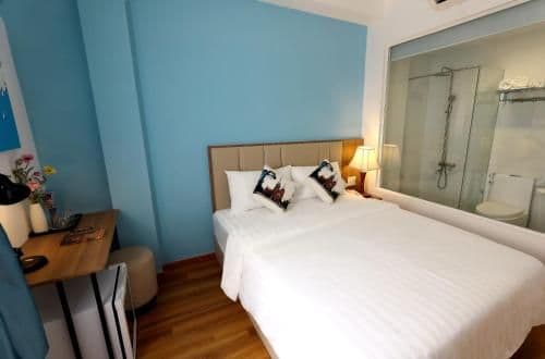 Cozy Room With Window - Free 01 laundry set/night