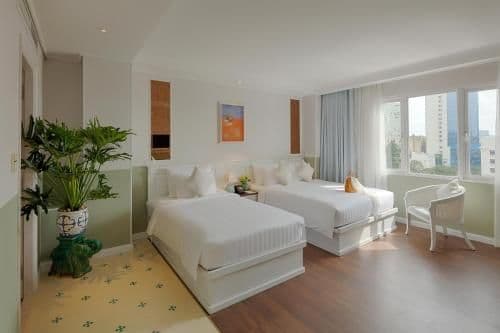 De La Somme Family Room + Afternoon tea on rooftop