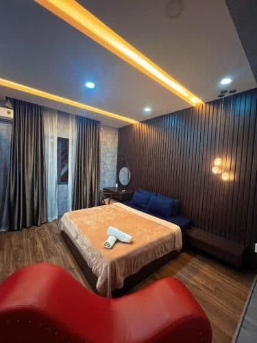 Deluxe King Studio