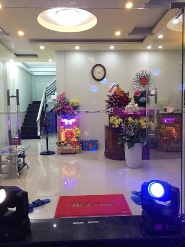 Nhà Nghỉ Ý Vy (Nha Nghi Y Vy)3