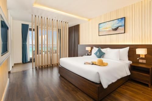 Canvas Danang Beach Hotel4