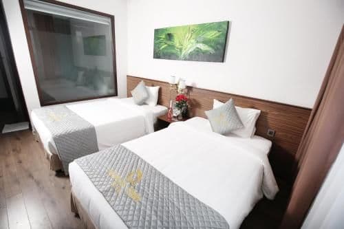 Deluxe Family Room
