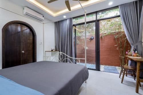 Villa with Sea View
