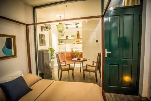 One-Bedroom Apartment