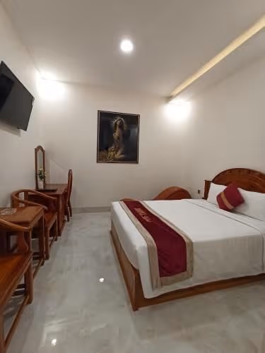 Deluxe Queen Room