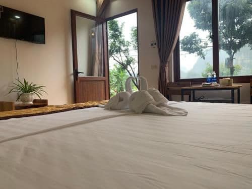 Quadruple Room with Mountain View