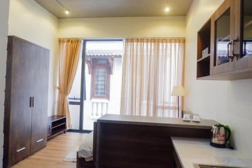 Queen Room with Garden View