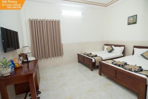 Double or Twin Room with Shower