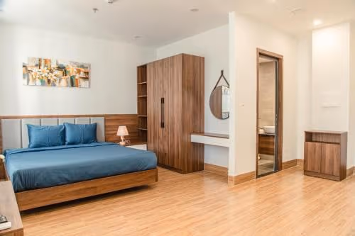 One-Bedroom Apartment