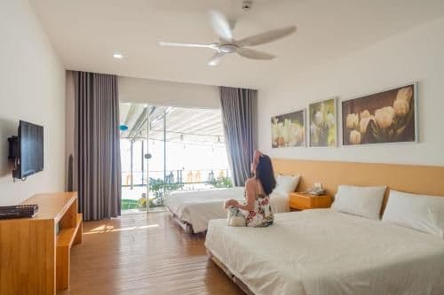Quadruple Room with Terrace
