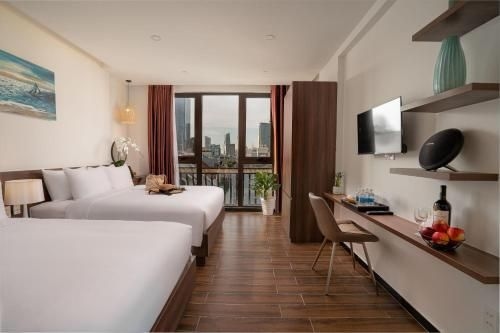 Dragon View Riverfront Hotel4