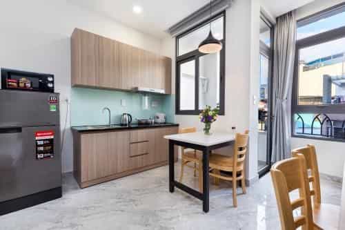 Studio Serviced Apartment - Phu Nhuan center