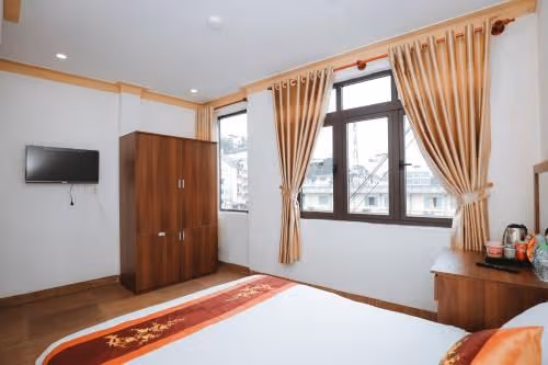 Double Room with Mountain View