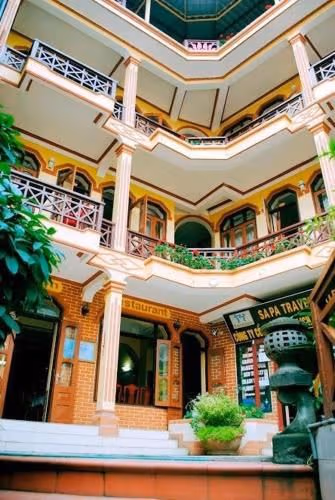 Standard Twin Room with Balcony