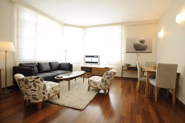 FAMILY ROOM CONNECTING ROOM