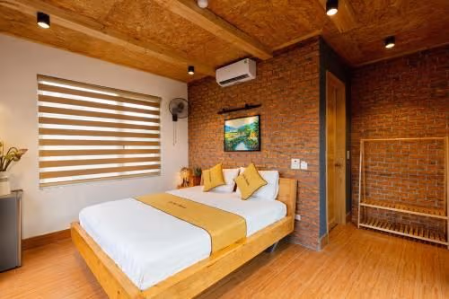 Double Room with Mountain View