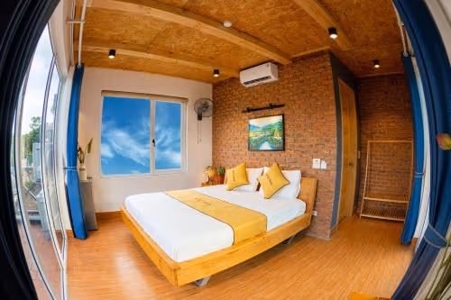 Double Room with Mountain View