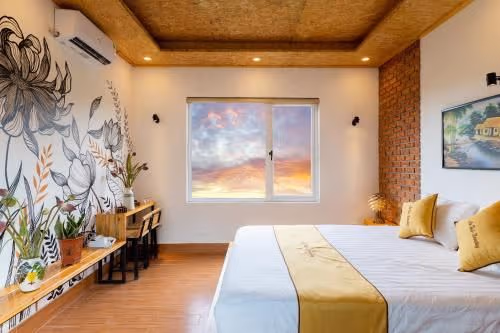 Deluxe Double Room with Balcony