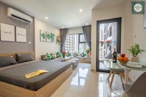Studio Apartment