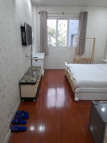 Standard King Room