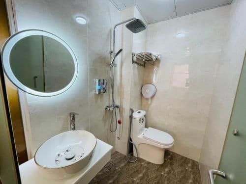 Deluxe Room (2 Adults + 1 Child)
