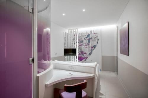 Standard Queen Urban View Room (Flexible check-in/out time)