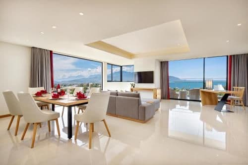 Executive Suite with Ocean View