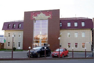 Alexander House0