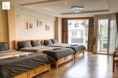 Deluxe Family Room