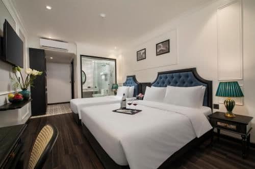 Deluxe Family Room with City View