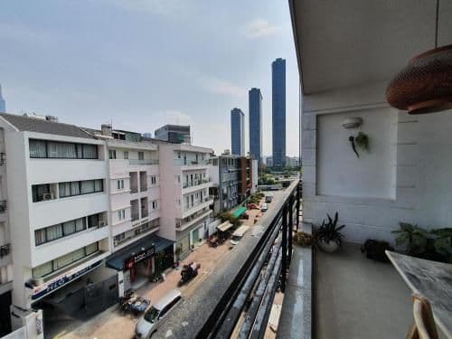 Studio with Balcony